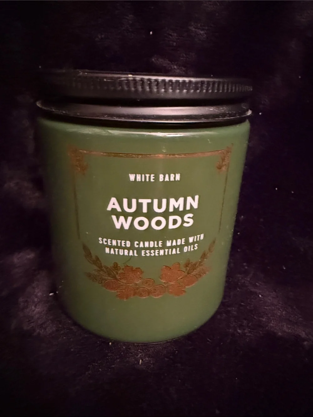 White Barn Autumn Woods Green Jar Candle